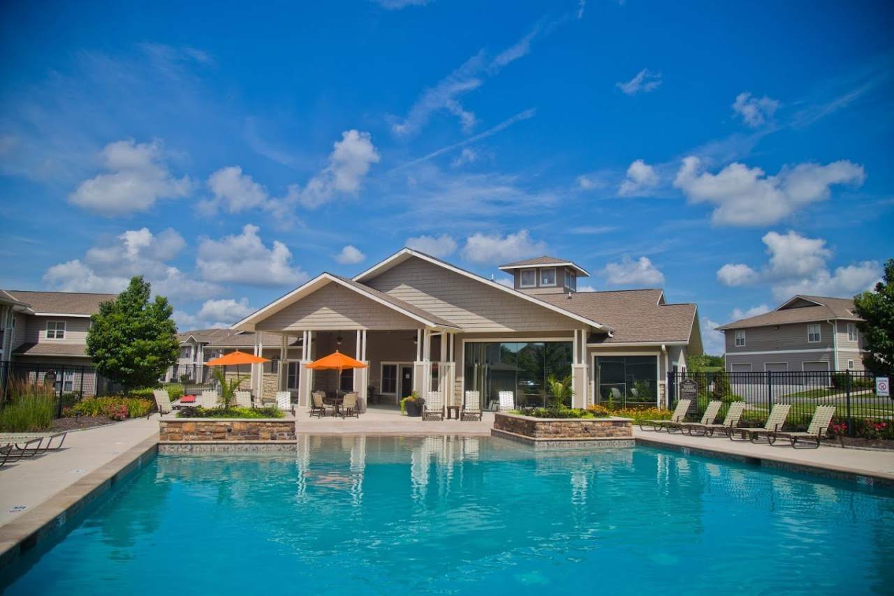 The Manor Homes of Eagle Glen