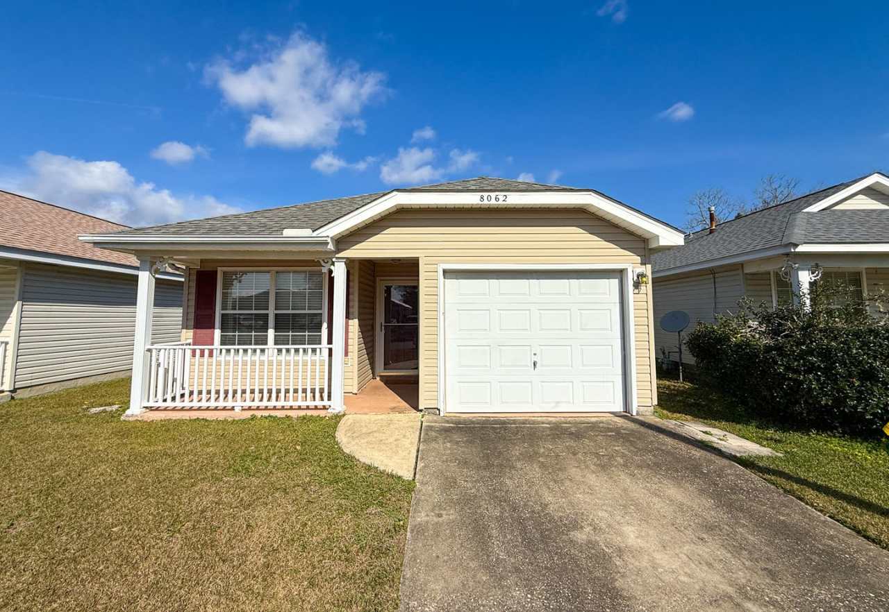 2 Bedroom 2 Bath Cottage Home for Rent in Pensacola, FL