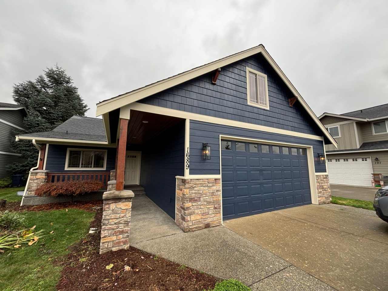 1689 Aaron Dr Lynden WA