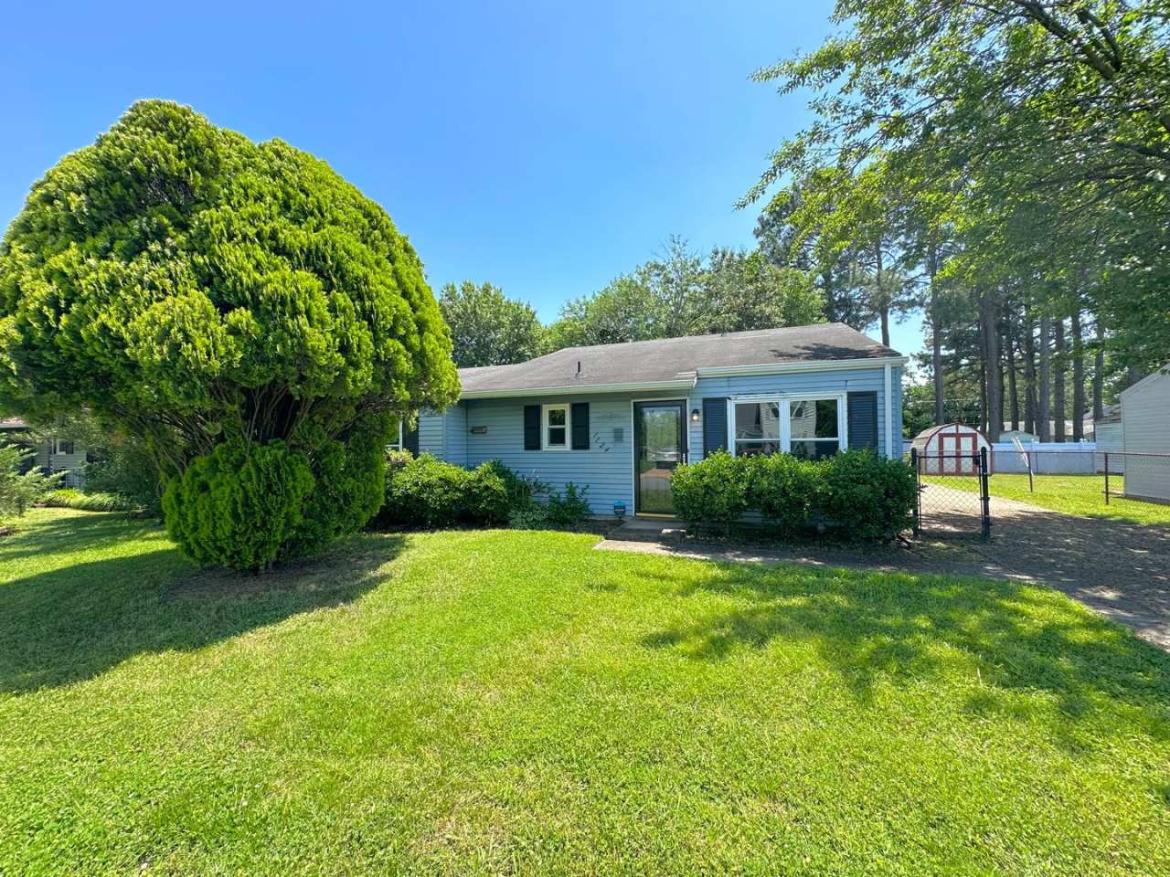 1124 Thisdell Lane, Newport News, Va, 23607