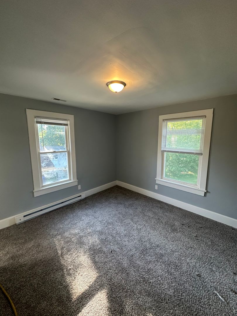 336 North Grand Avenue West