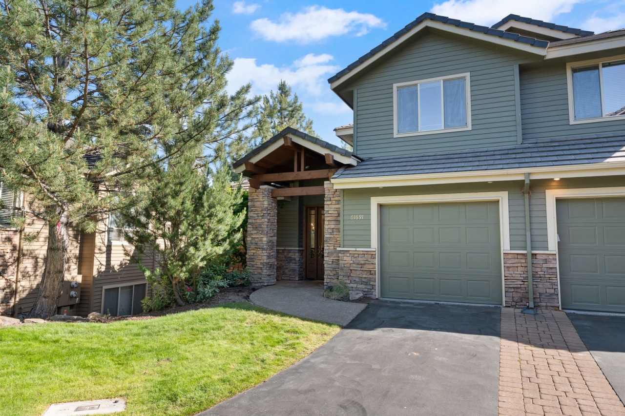 Gated Community in Broken Top