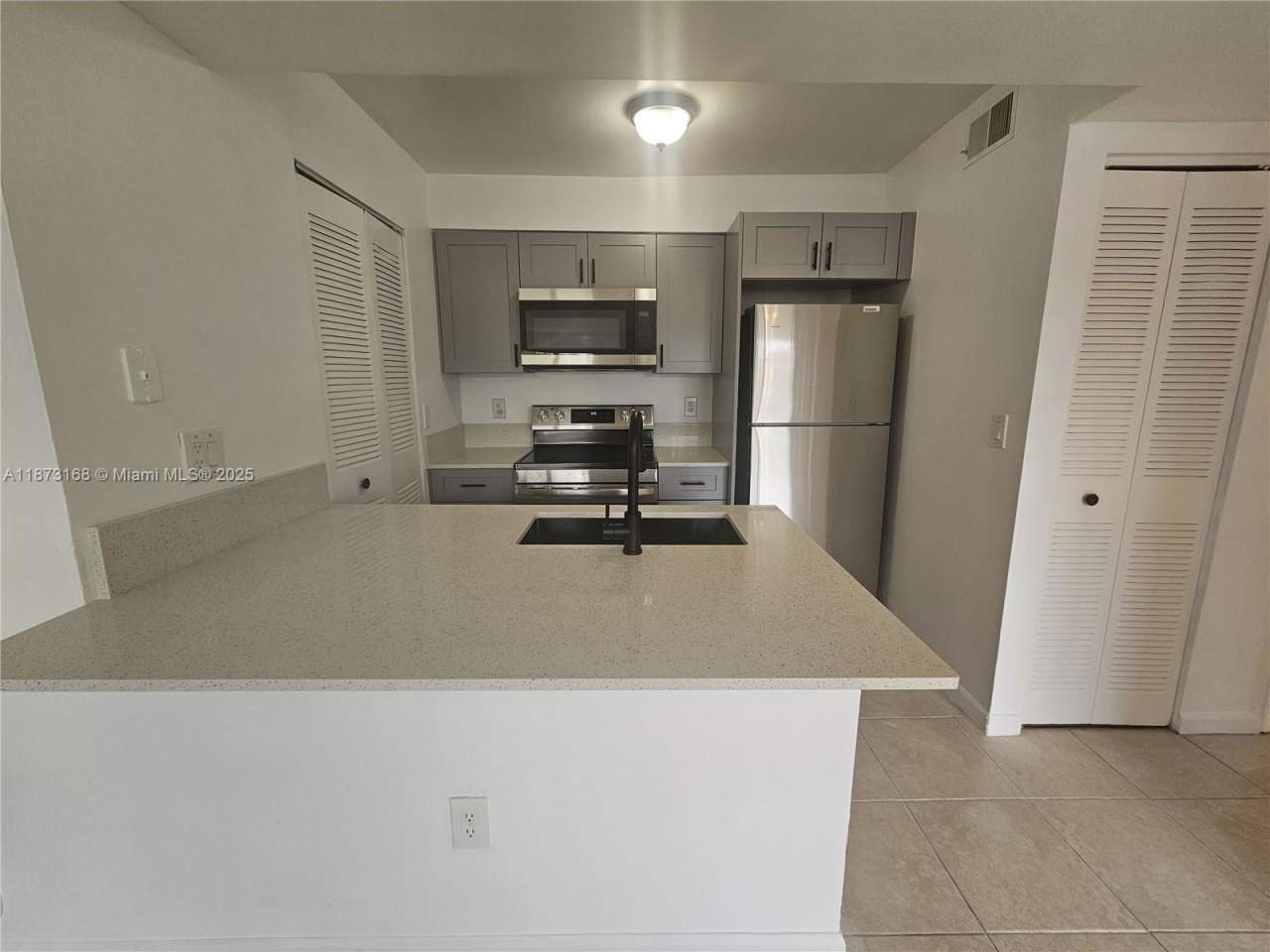 1247 Southwest 46th Avenue