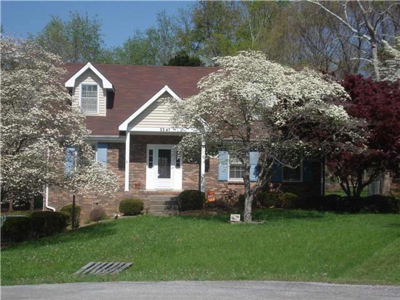 2247 Sweetbriar Drive