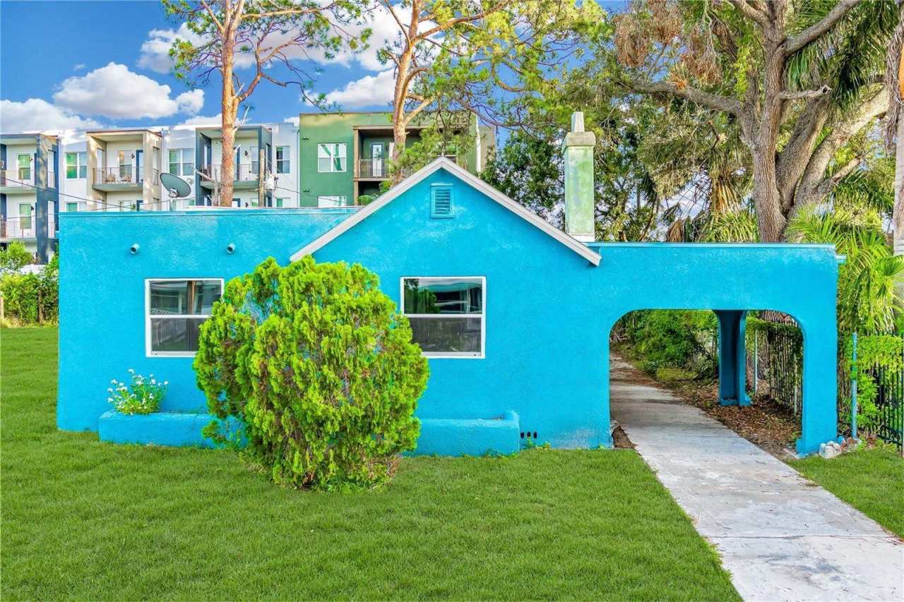 762 30TH Avenue South