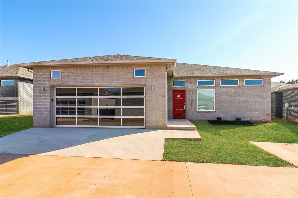 11335 Paradise Out Lane