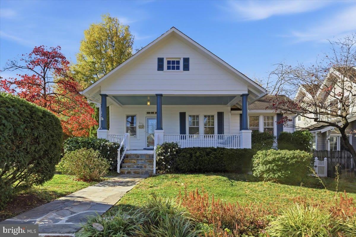 1208 S OAKCREST Road