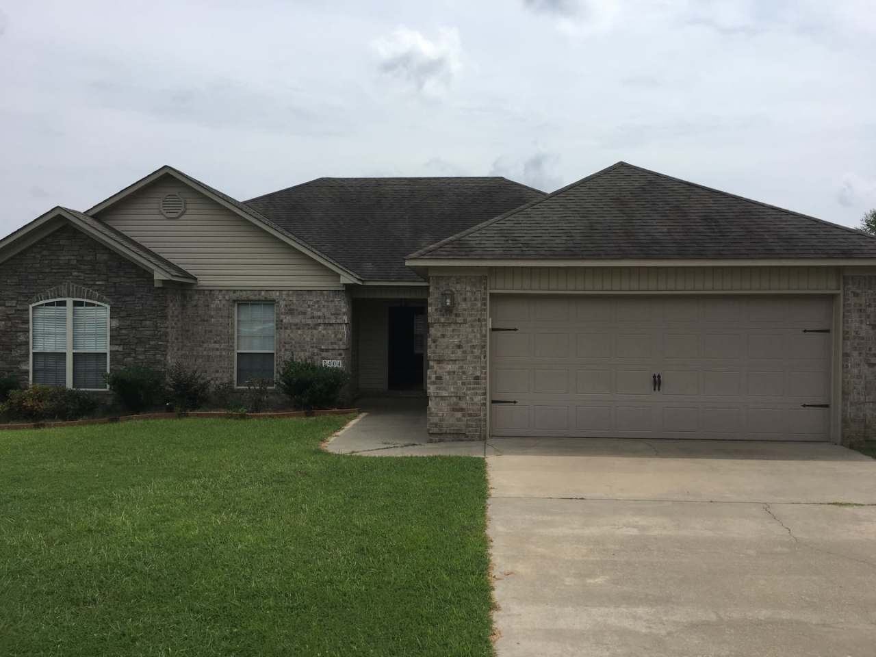 2404 Lancashire Lane, Cabot AR 72023 - Large 4br 2ba Stonehenge Estates