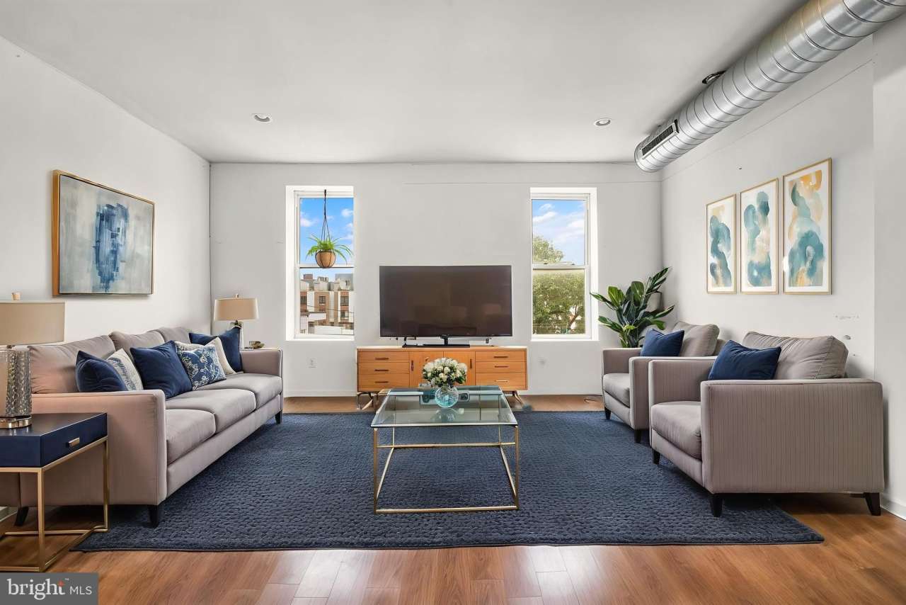 1631 W GIRARD Avenue unit: 2