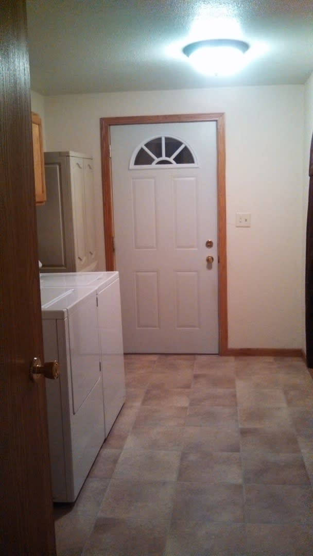 3 BED | 2 BATH | SINGLE LEVEL | NORTH