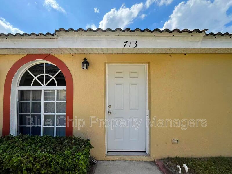 713 Lake Marion Golf Resort Dr