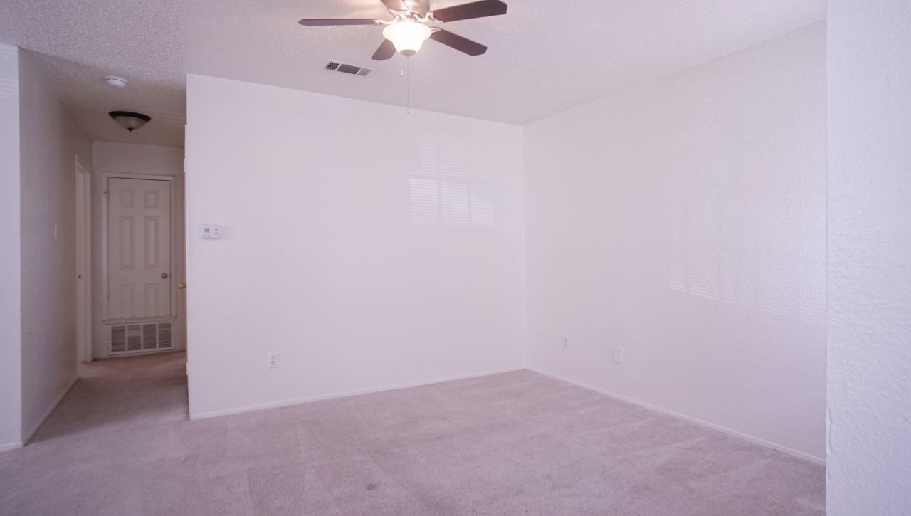 2/1 Apartment in East Austin