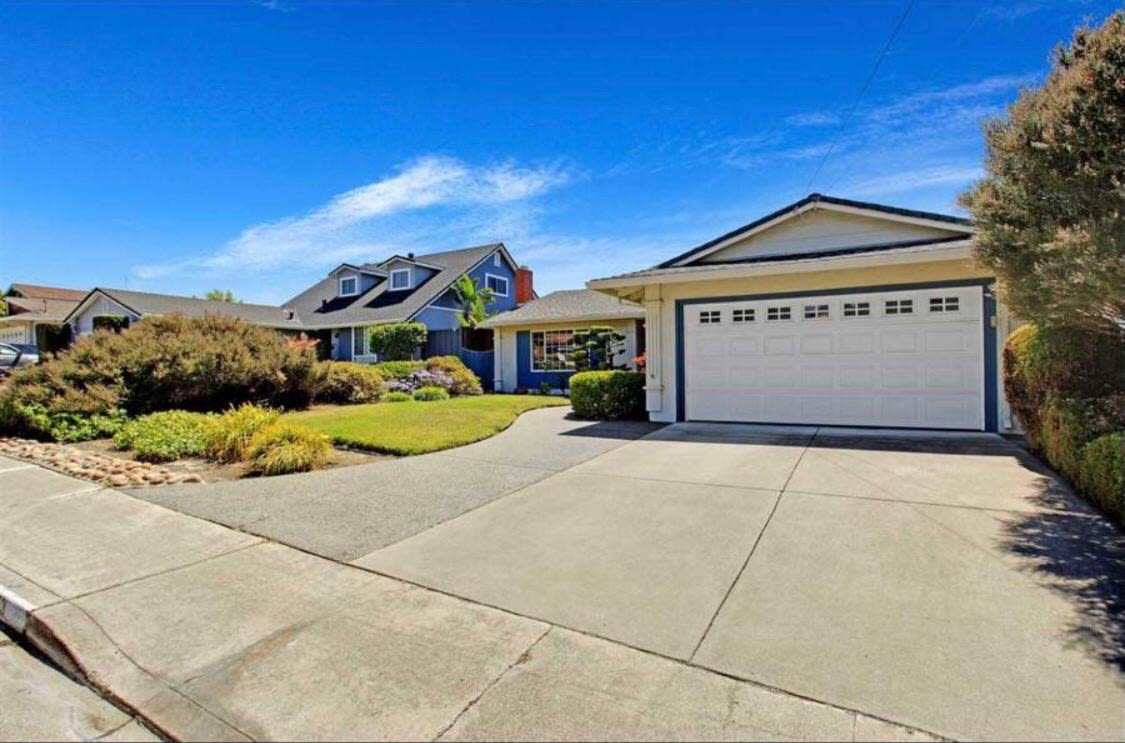 943 Tara Hills Drive