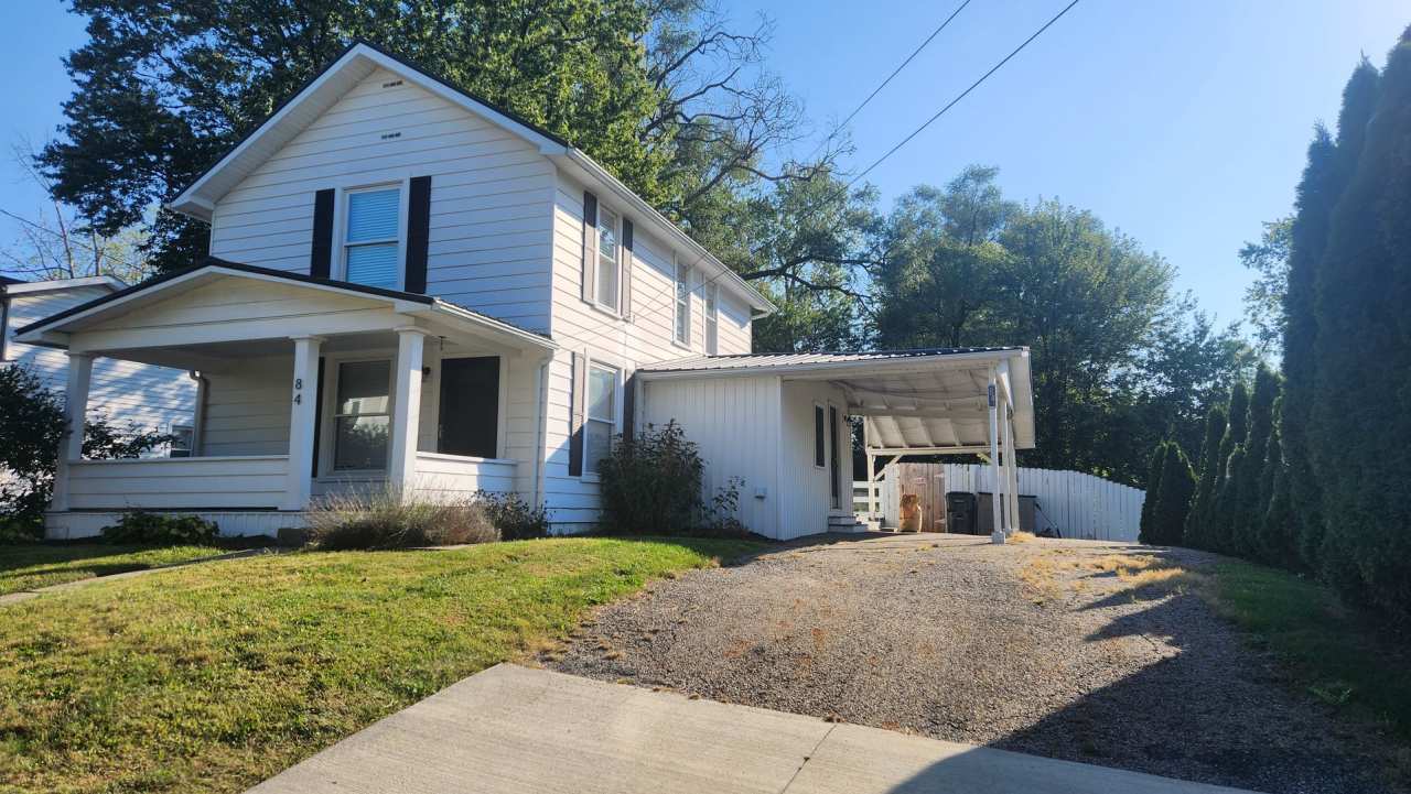 Charming Downtown Sunbury Home!