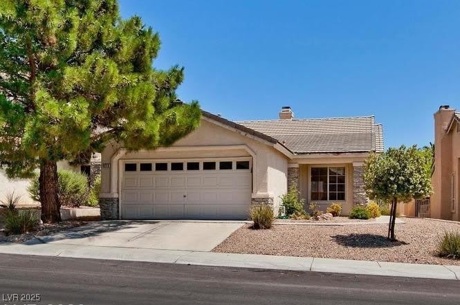 9712 Panorama Cliff Drive