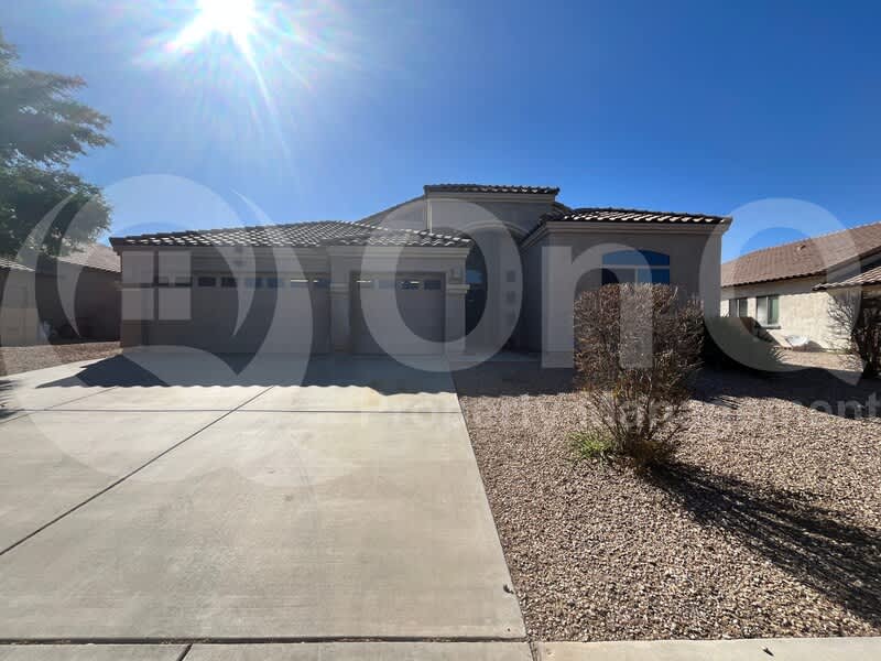 12735 North Satsuma Drive