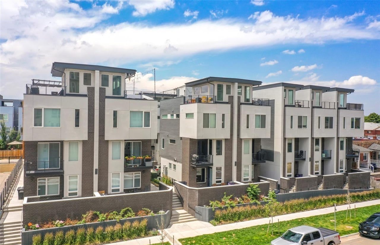 1583 Grove Street Unit 3