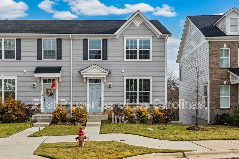 332 Cramerton Mills Parkway