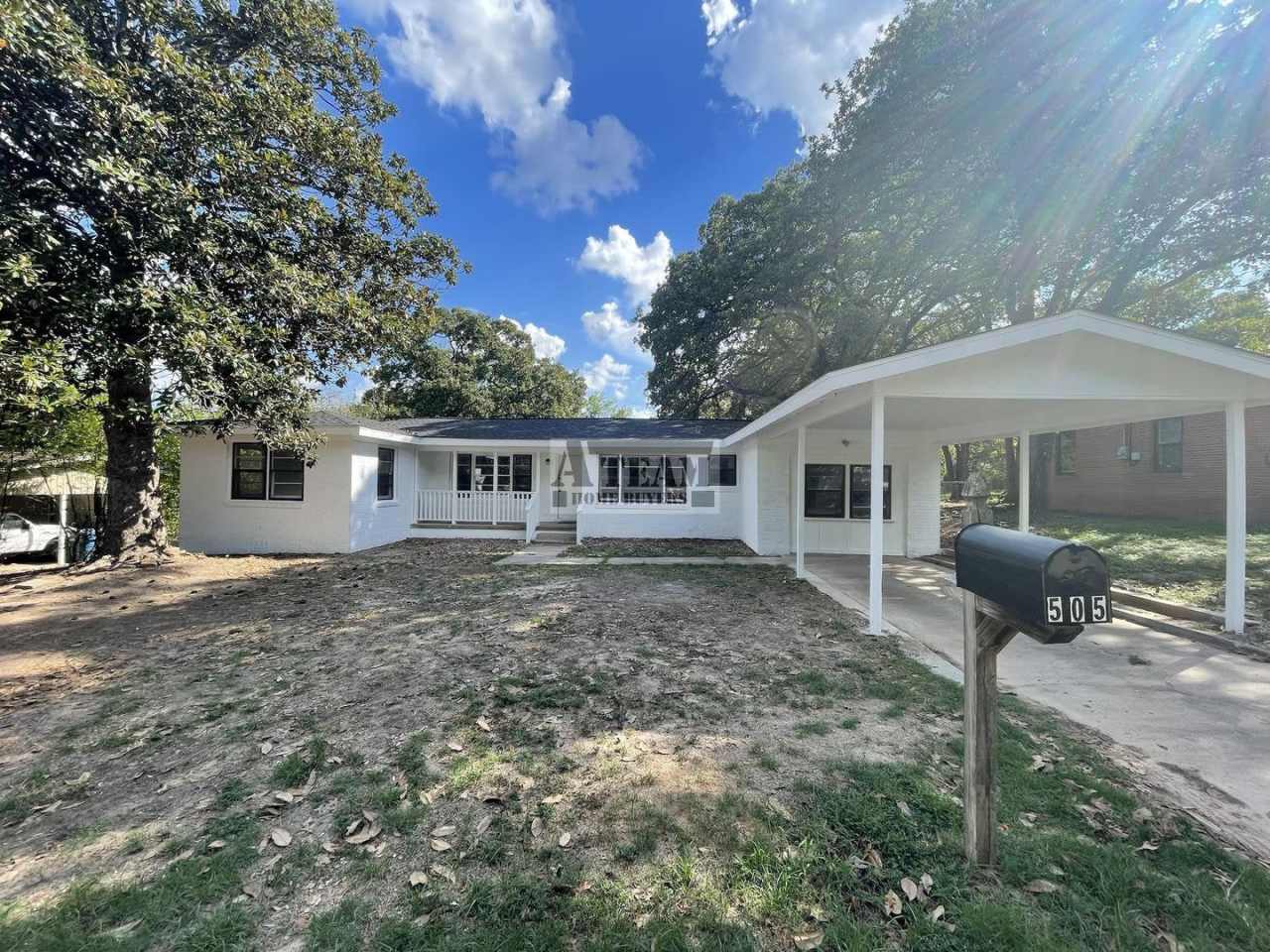 Newly updated 3 Bedroom 2 Bath located in the heart of Athens! 