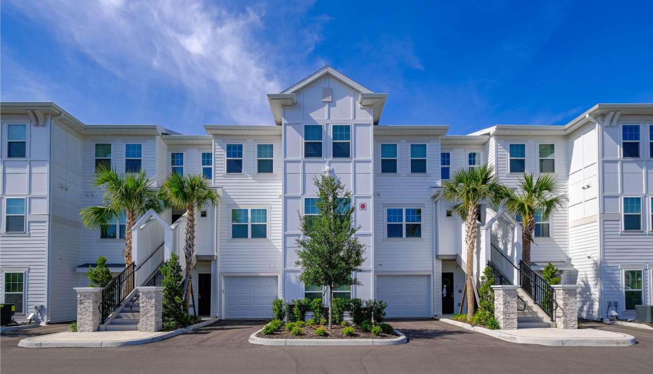 Altis Grand Lake Willis