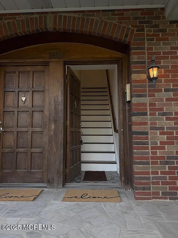 2037 Westfield Avenue