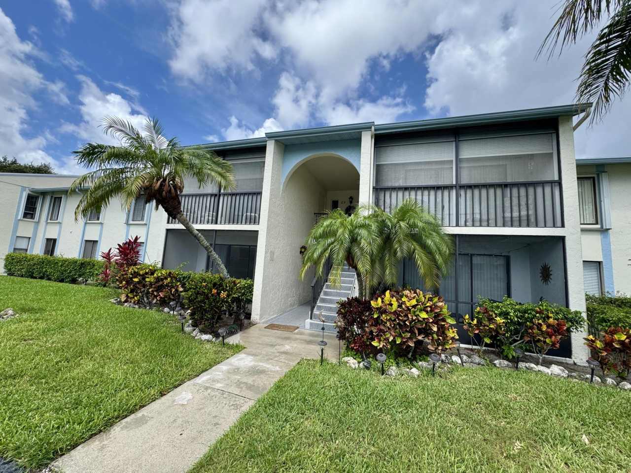 1119 Green Pine Boulevard