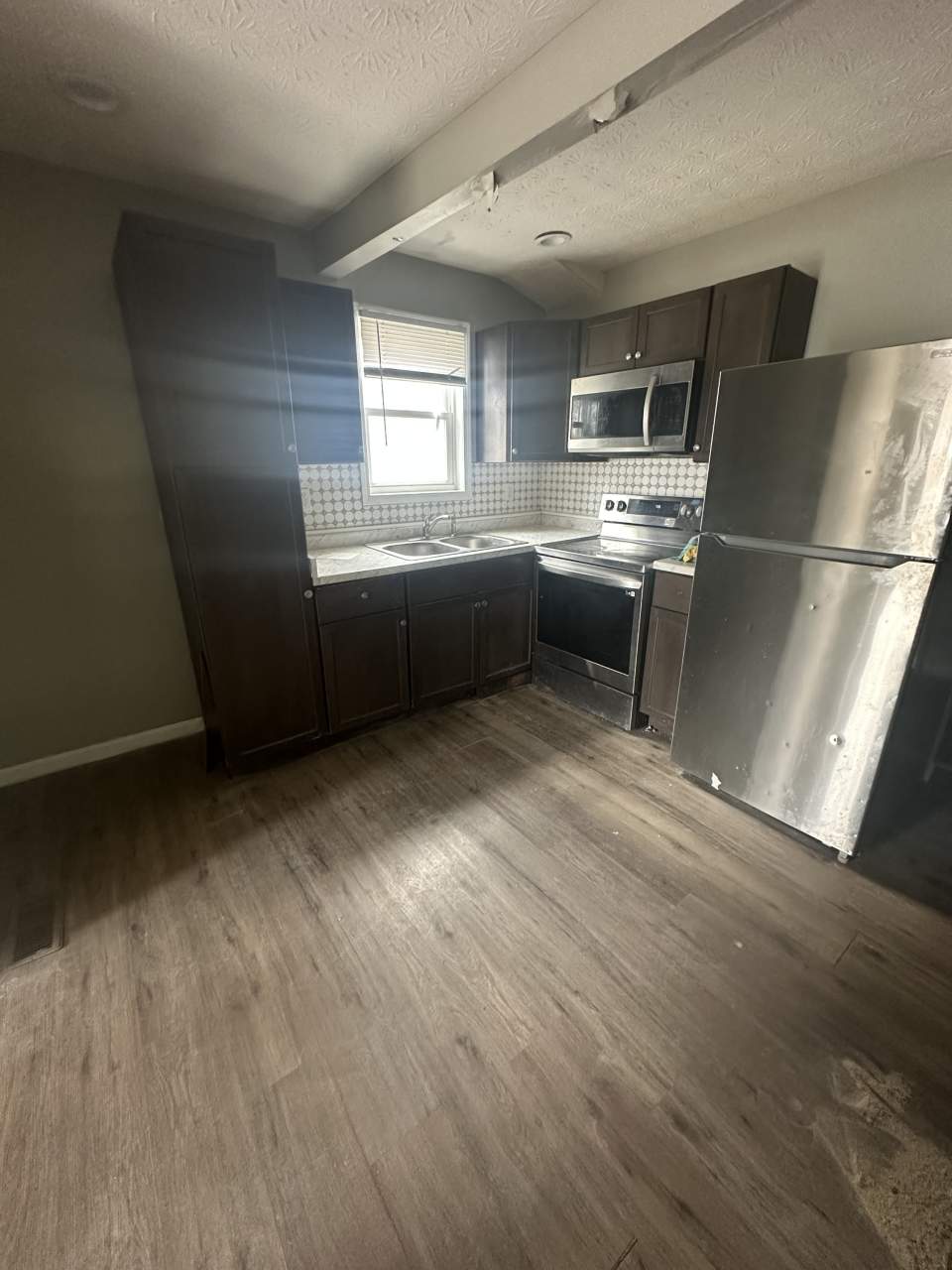 1568 Arlington Avenue