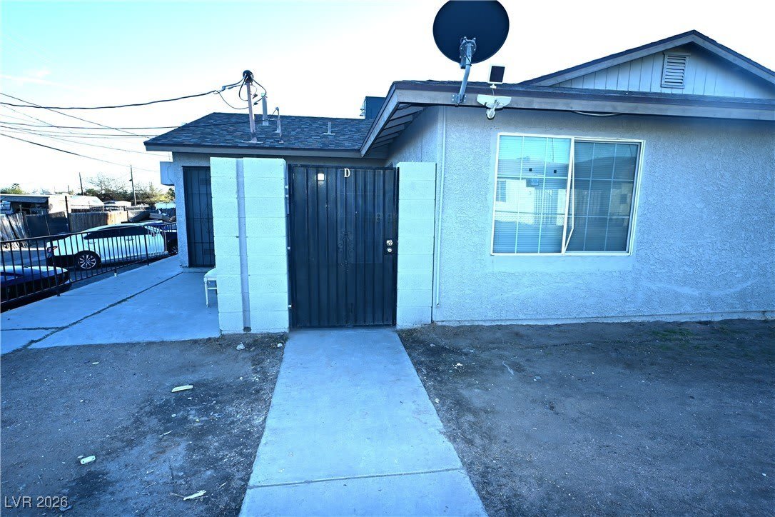 2334 N Lamb Boulevard