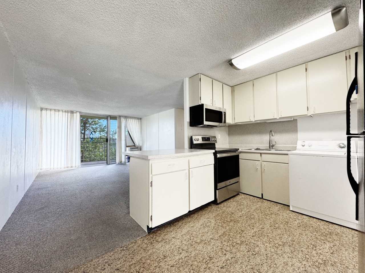 Pet Friendly Mililani Condo with 1 Parking Space