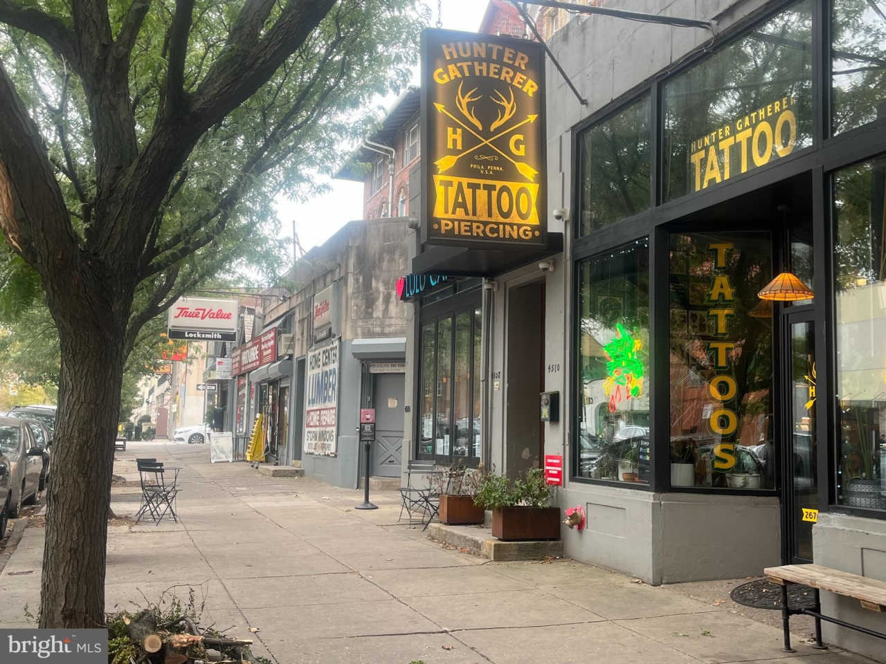 4508 WALNUT Street unit: 402