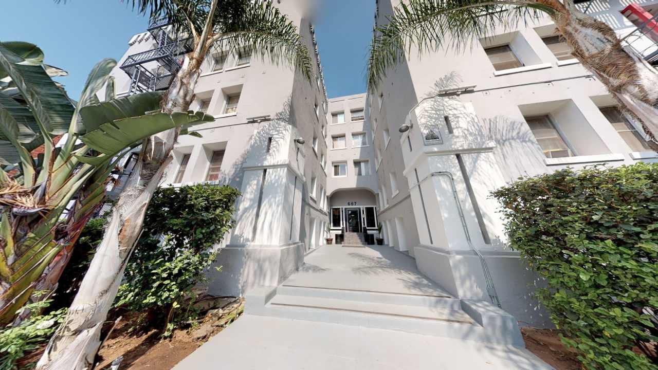 CDL - Chateau Carondelet