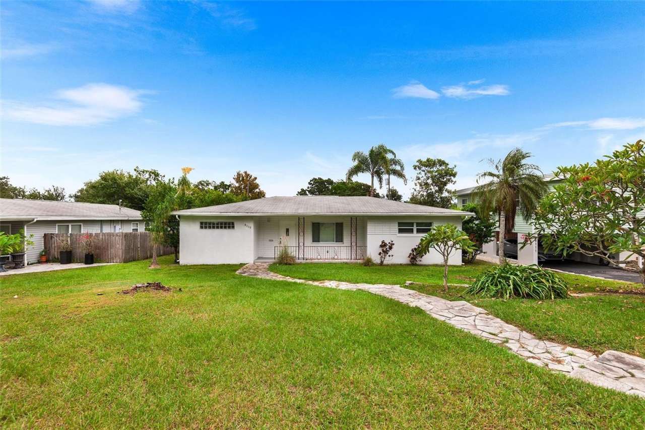 ST PETE HOME FOR RENT!