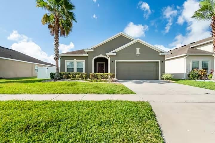 2522 HUNLEY LOOP
