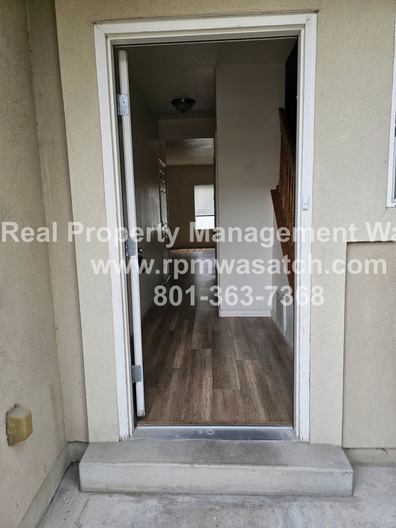 Come See This 3 Bedroom 2.5 Bathroom Town Home in West Valley City