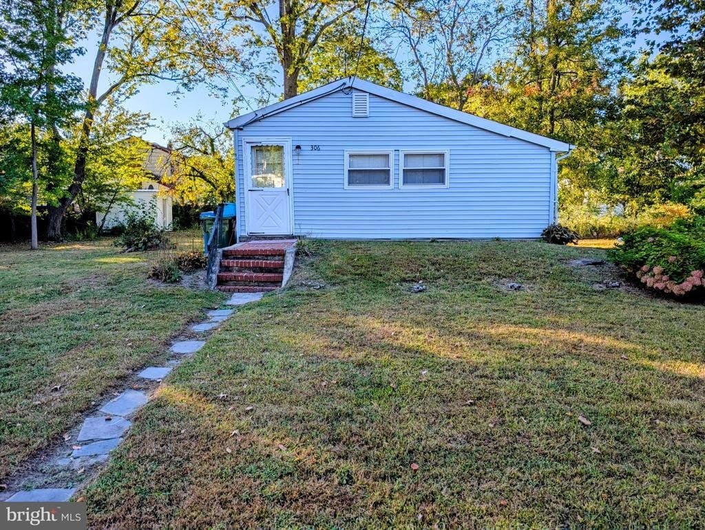 306 COLUMBIA BOULEVARD