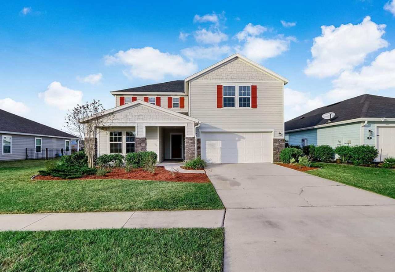 Beautiful 5 Bed 3 Bath in the desired Bannon Lakes Communiity