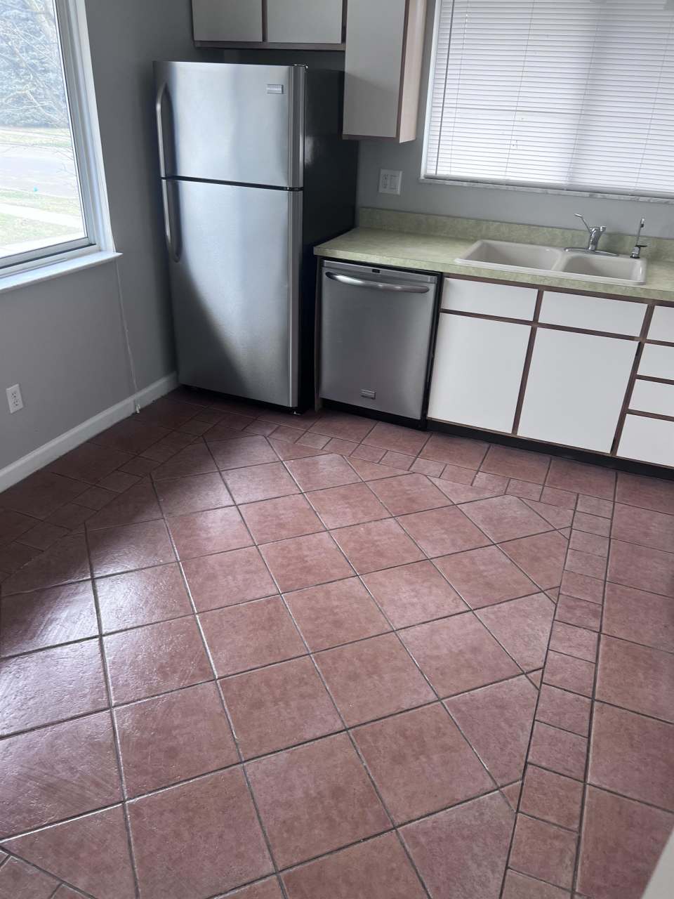 1700 Tudor Drive - 1702 Tudor