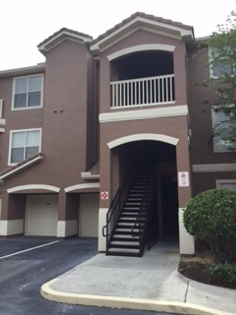 Condo for rent - 3rd floor in gated community