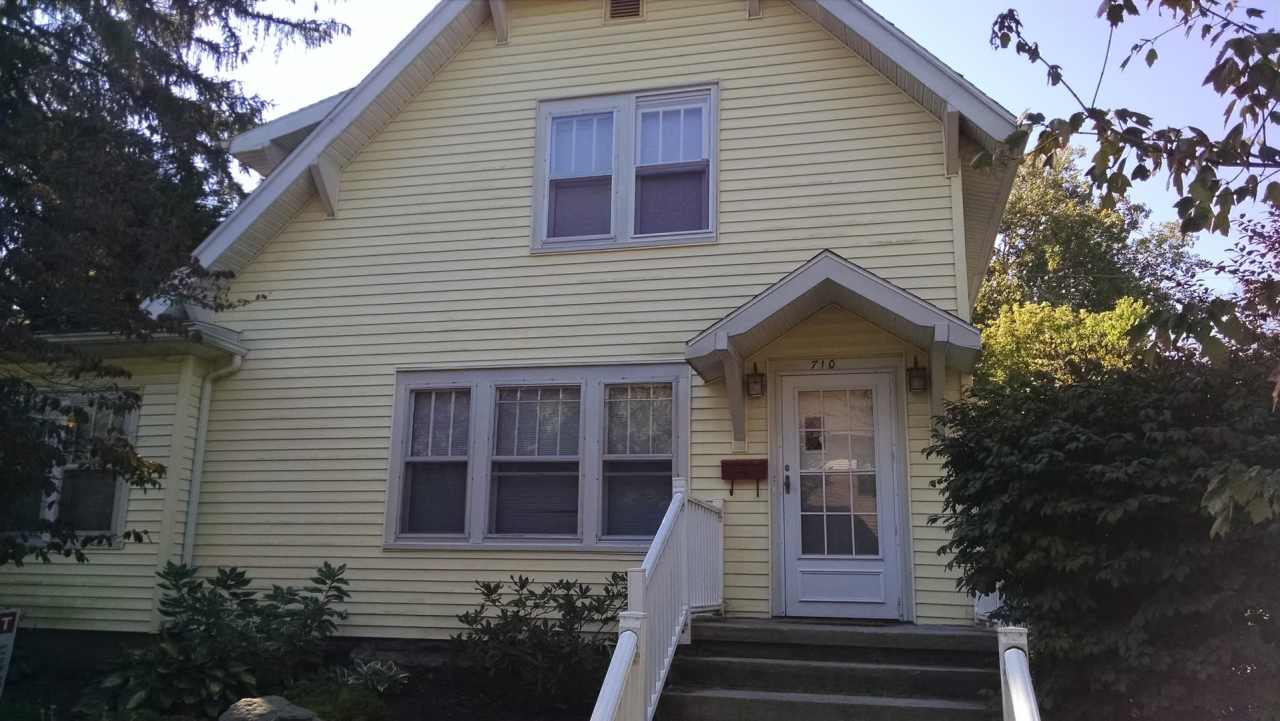 3 Bedroom, 1.5 bath Home: Available July 2026!