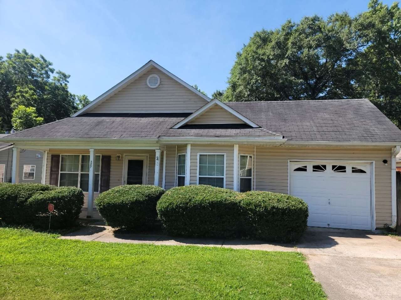 Great House in Forest Park, Great Price 3 BR, 2 BA