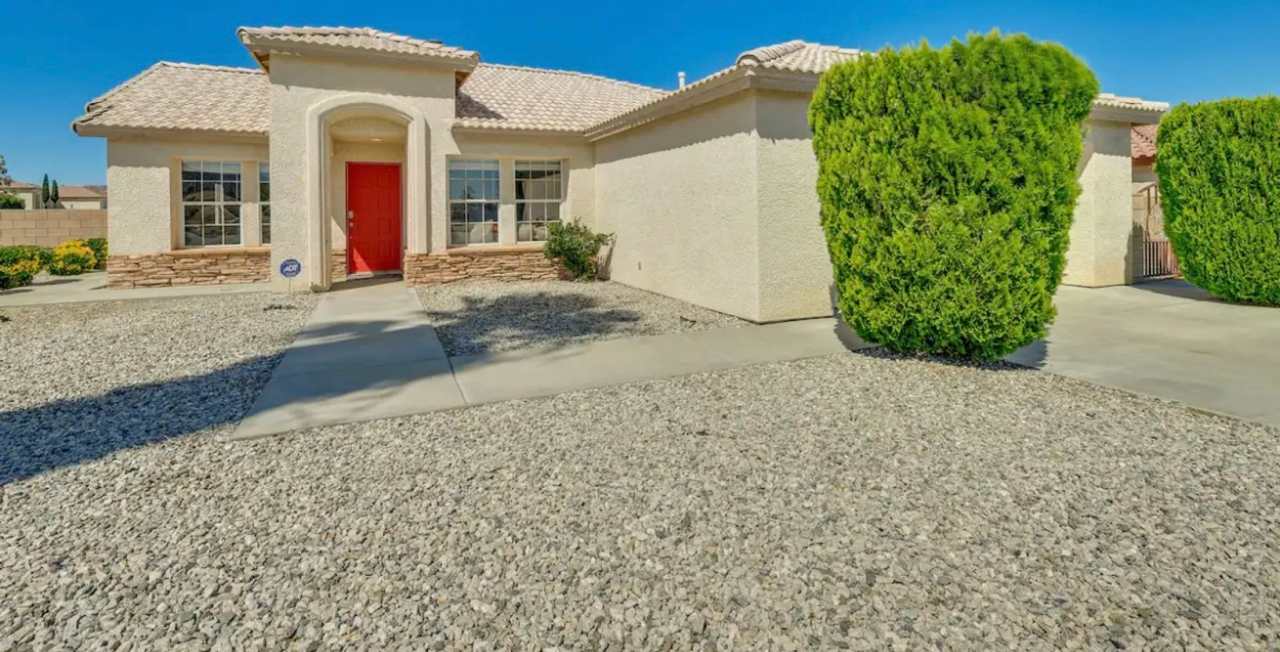 AVAILABLE NOW $200 off First Month Rent