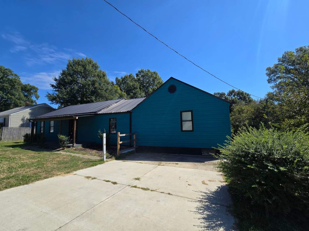 Downtown Greensboro Stunner – Fully Renovated!