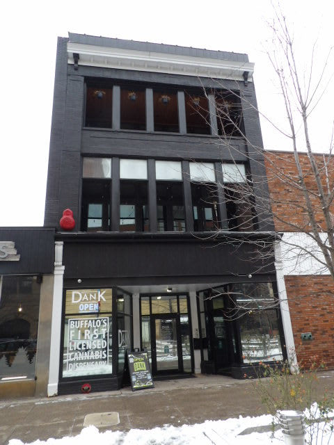 501 Main St