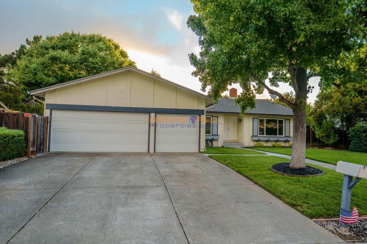 Spacious 4BR Single-Story Home w/ Garage in Danville