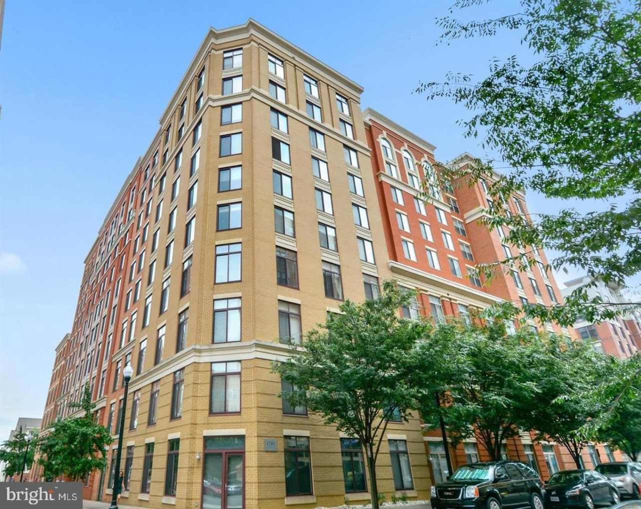 1220 N FILLMORE Street unit: 901