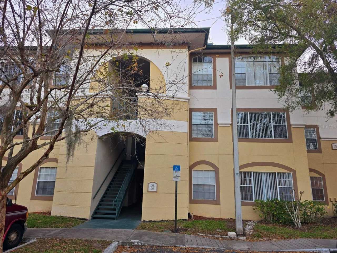 17108 CARRINGTON PARK DRIVE