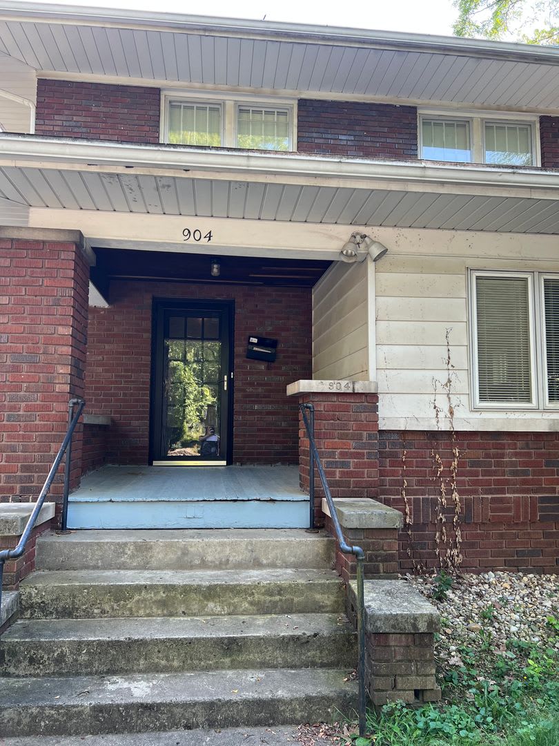 3 Bedroom House Near IU Bloomington Campus