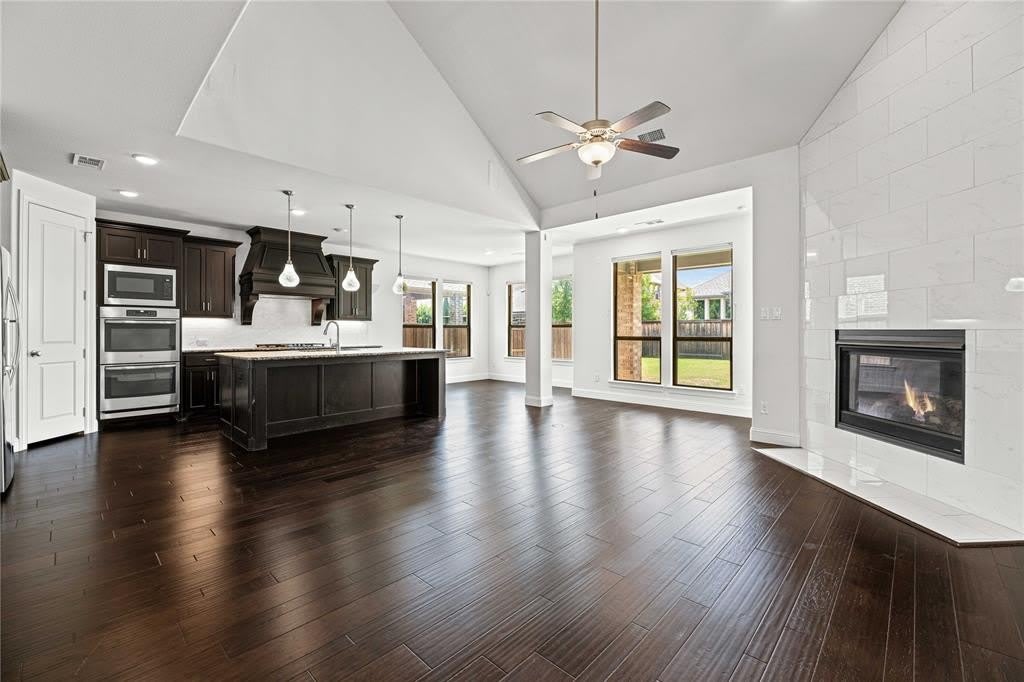 880 Mountain Laurel Drive