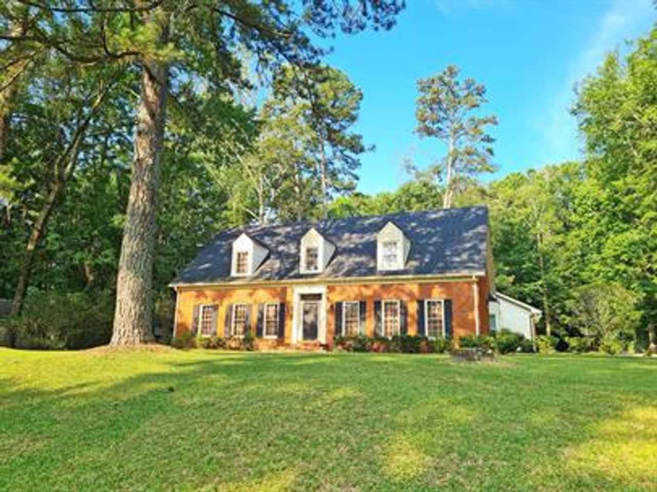 5 Bed 4 Bath in East Montgomery