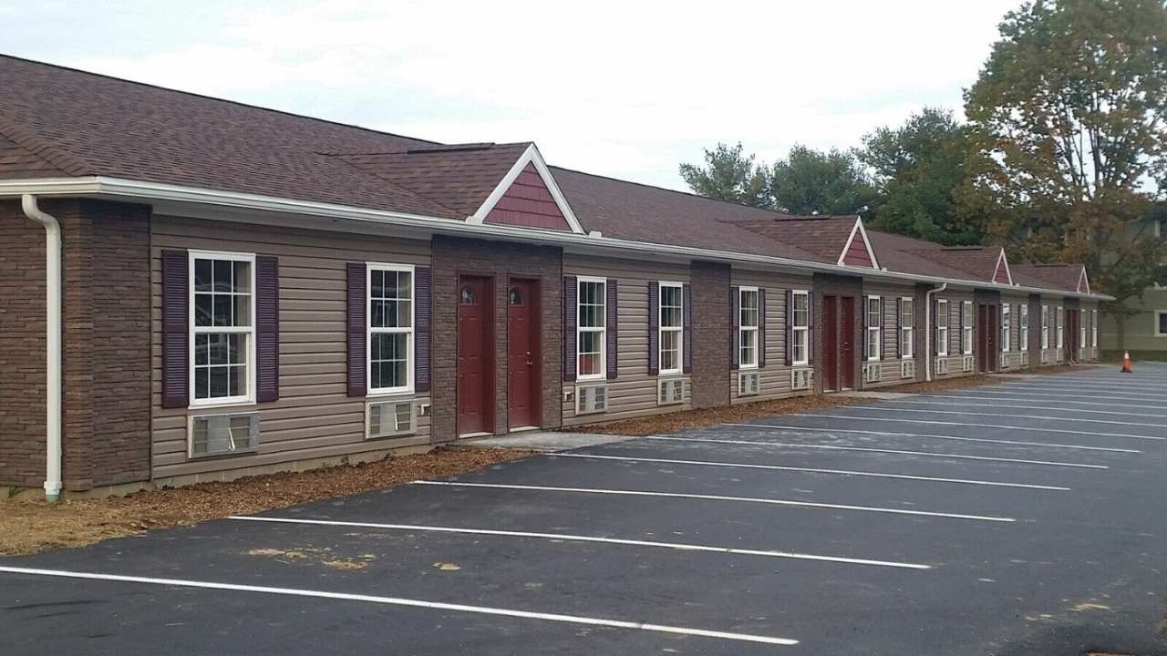 5187 WESTGATE Drive unit: 11